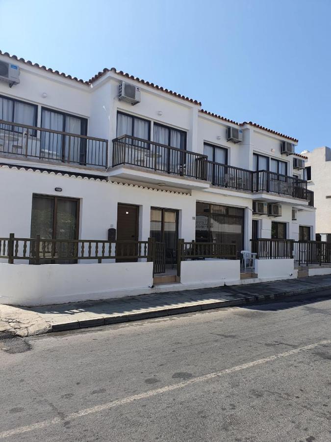 圣纳帕Sea Cleonapa Mandali公寓式酒店 外观 照片